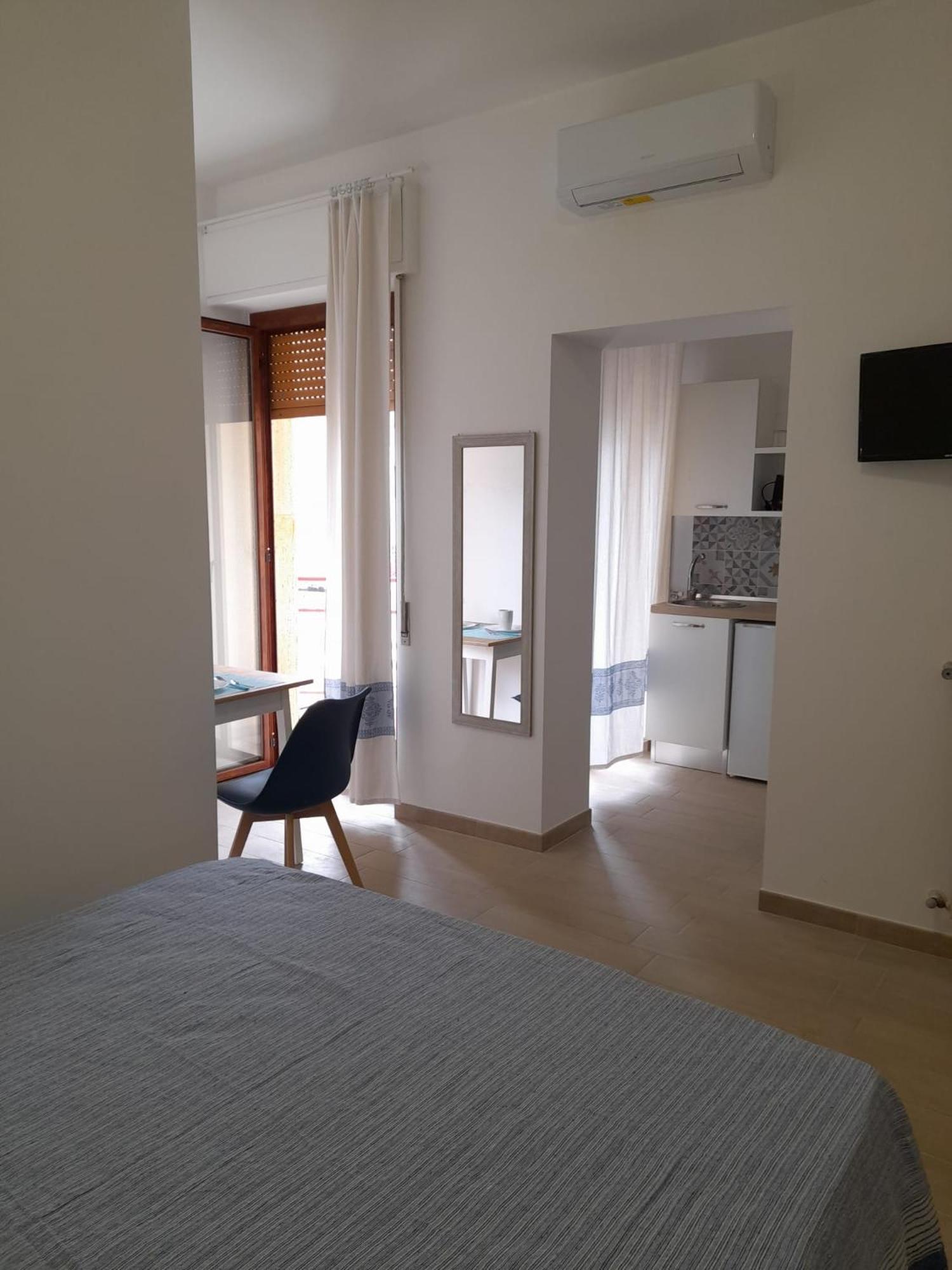 Beach Rooms 1 Self Check-In Alghero Exterior photo